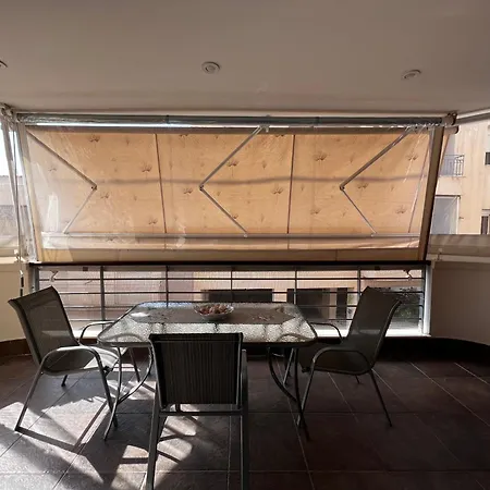 Apartamento Modern 2br Private Parking Sleeps 6